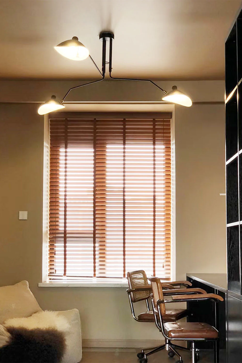 3 Arm Ceiling Light - Image 3