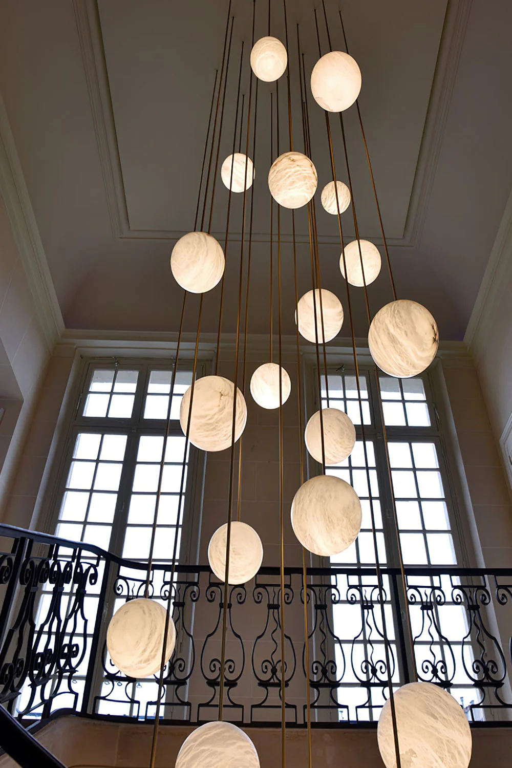 Alabaster Balls Cluster Chandelier - Image 17