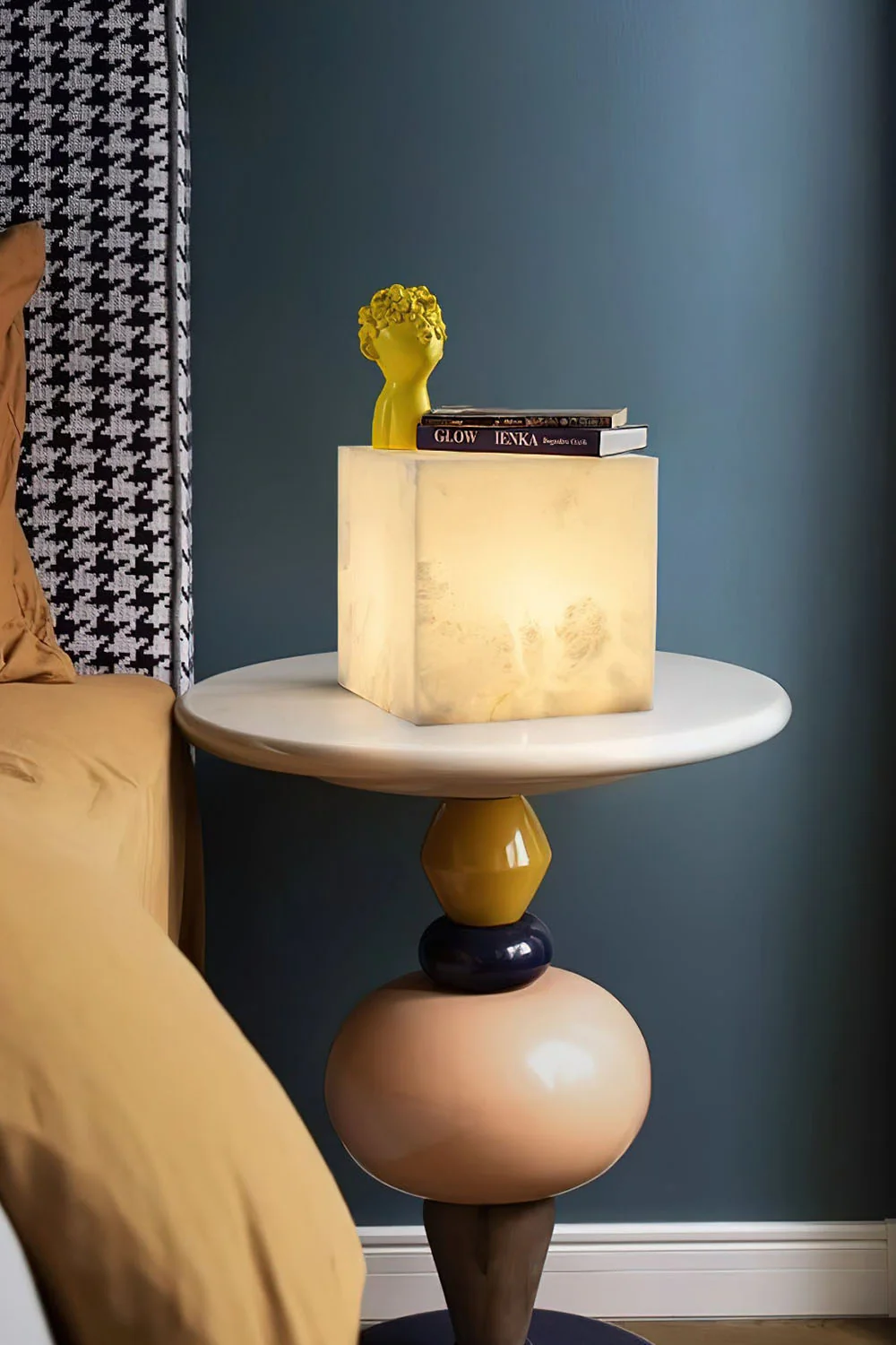 Alabaster Cubic Table Lamp - Image 2