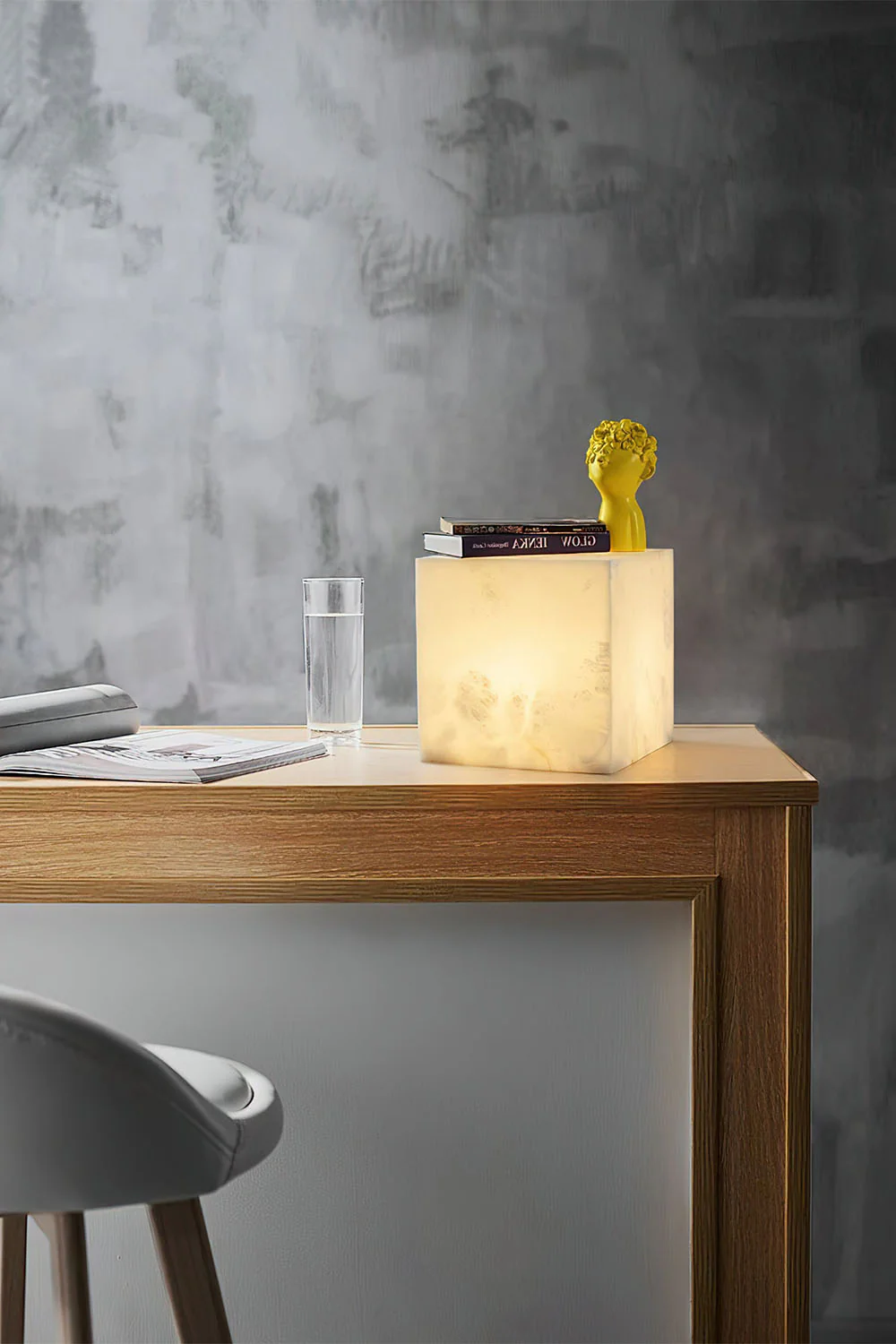 Alabaster Cubic Table Lamp - Image 5