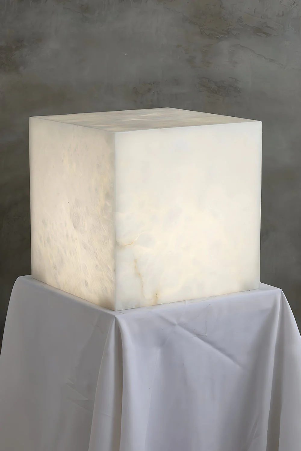 Alabaster Cubic Table Lamp - Image 7