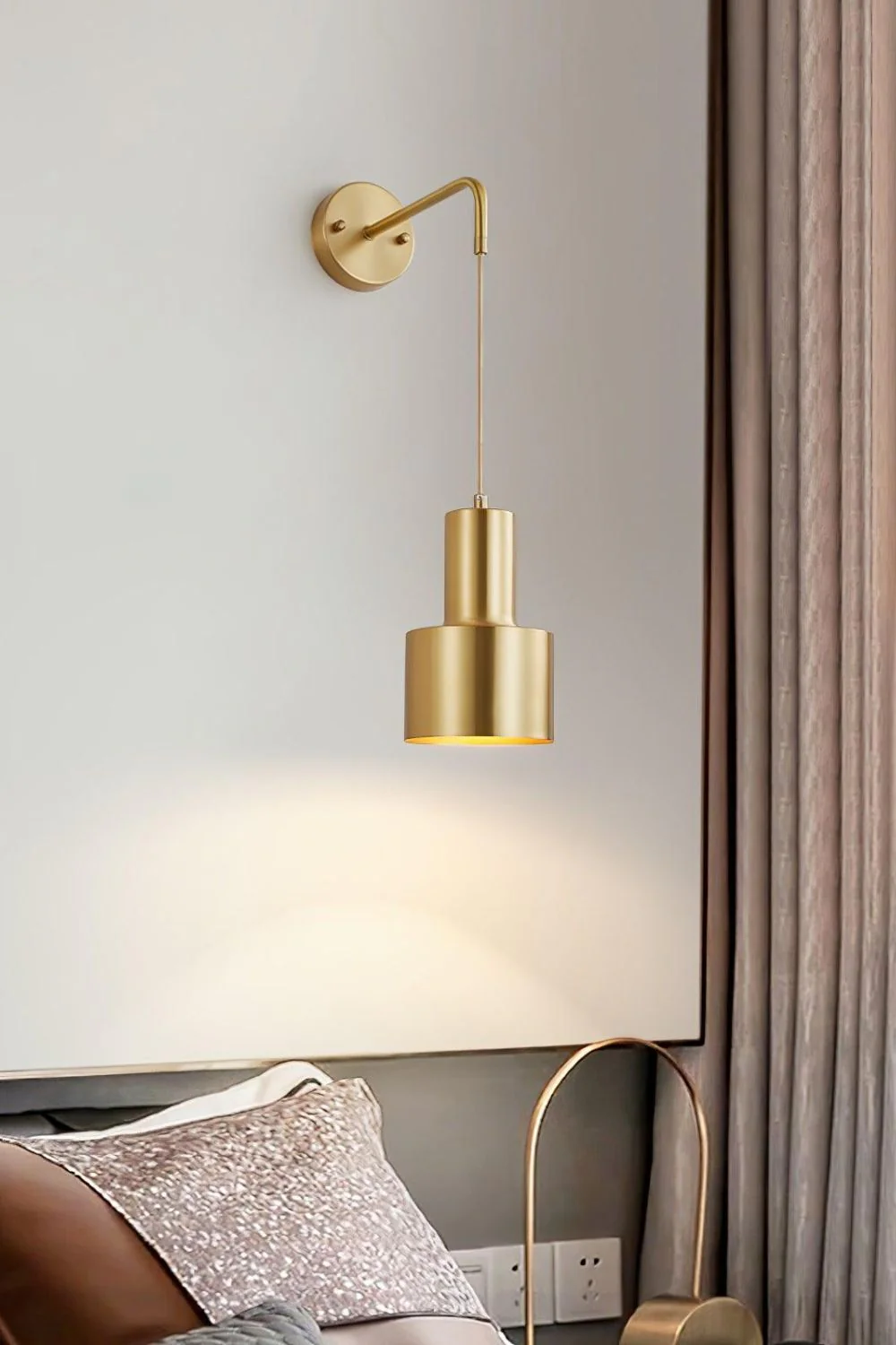 Arne Wall Lamp - Image 11