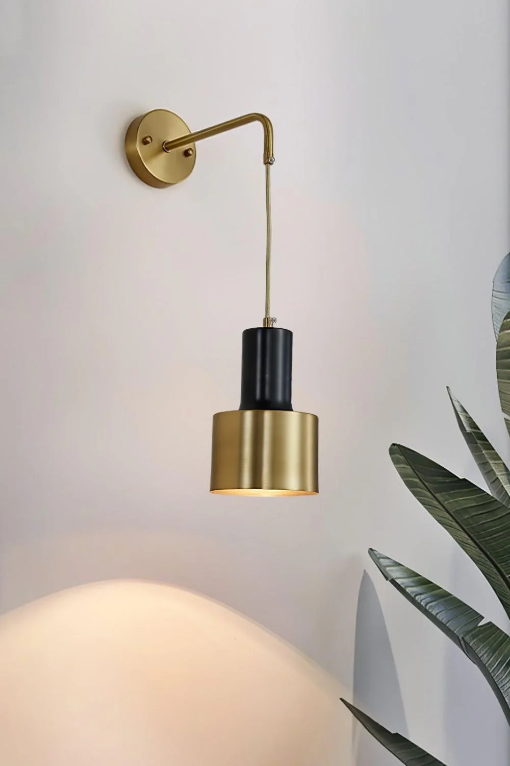 Arne Wall Lamp - Image 17