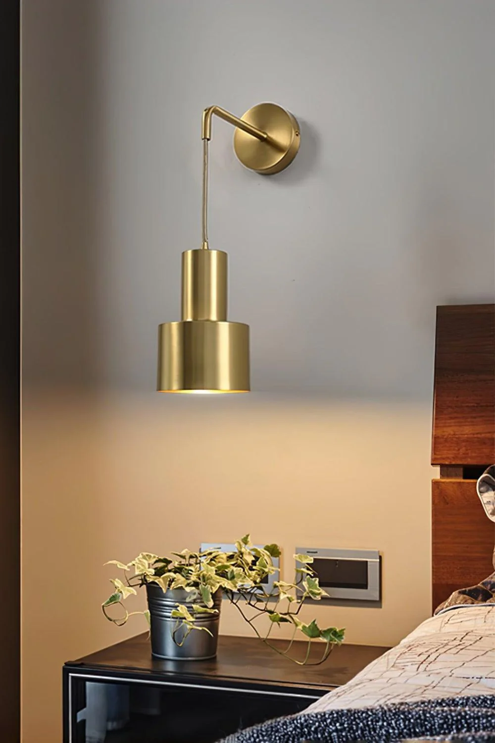 Arne Wall Lamp - Image 3