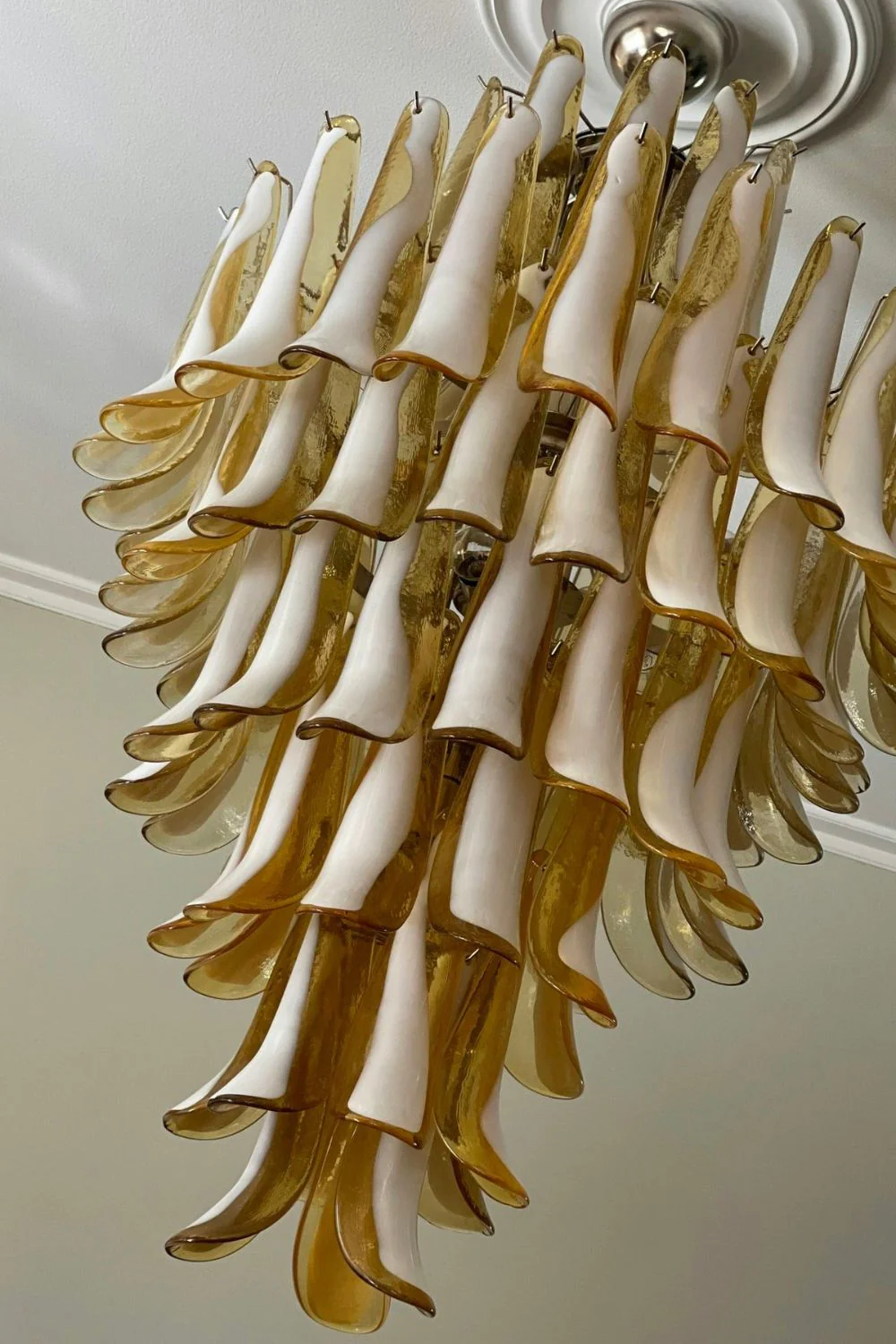 Art Petals Chandelier - Image 14