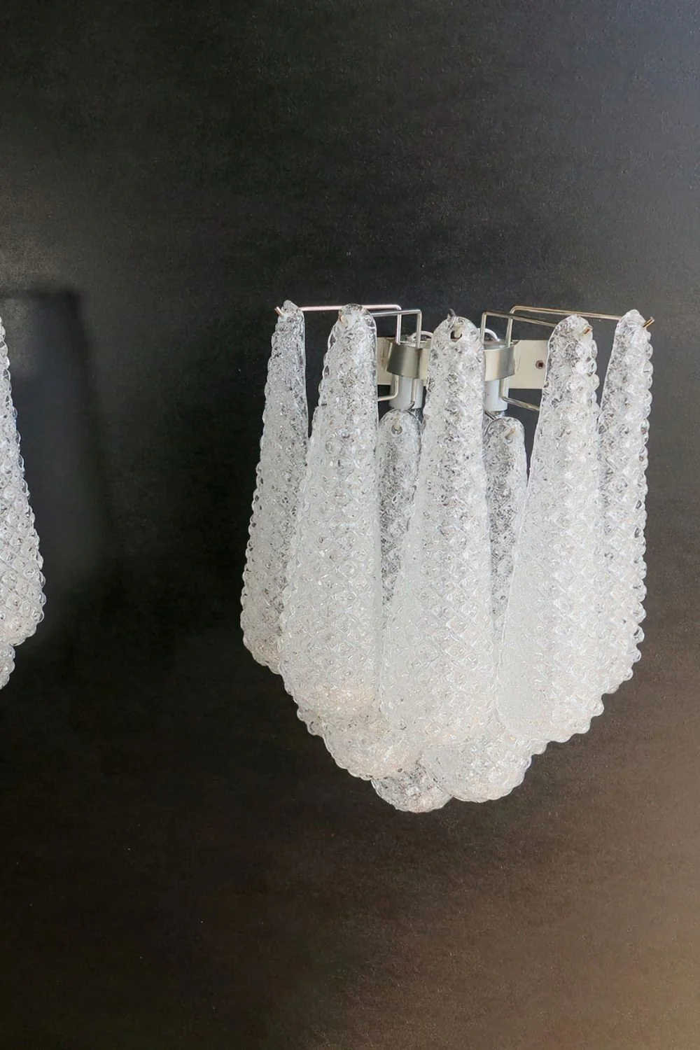 Art Petals White Wall Light - Image 19