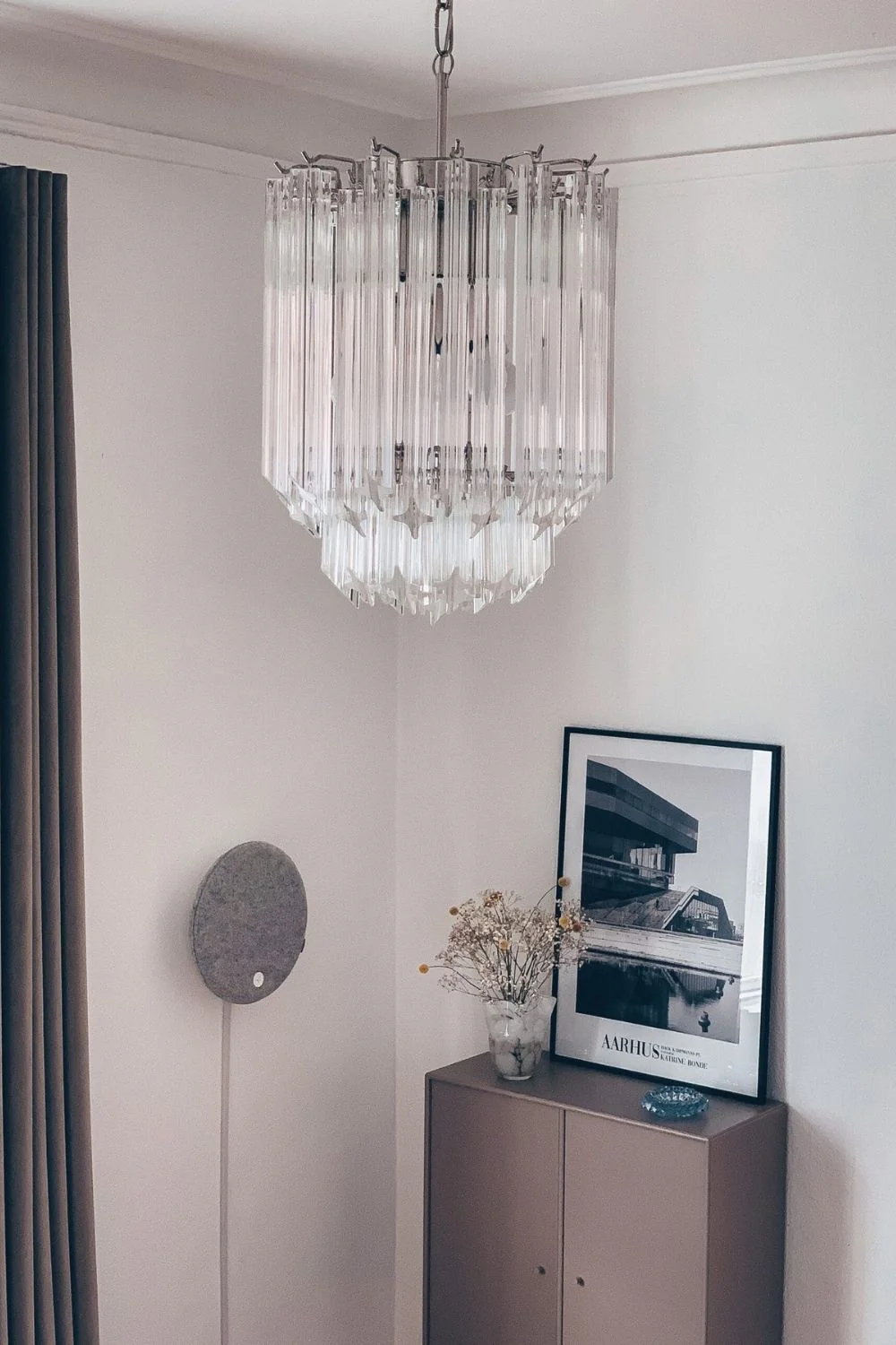 Art Quadriedri Glass Chandelier - Image 5