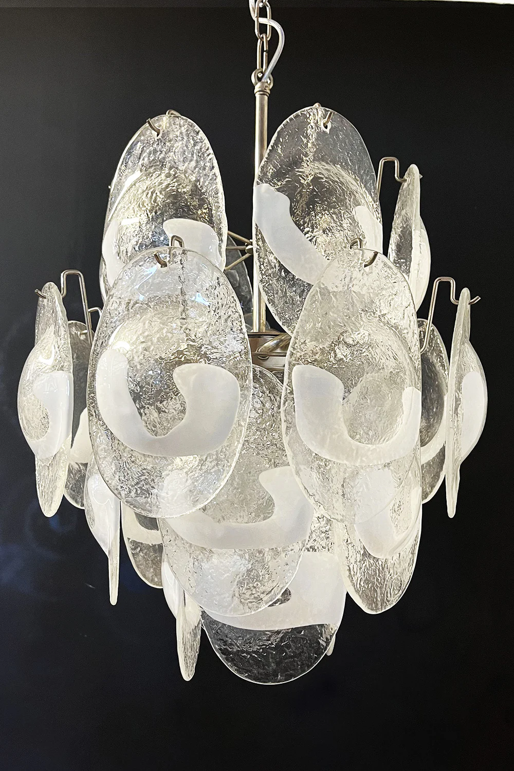 Art White Shell Glass Chandelier - Image 18