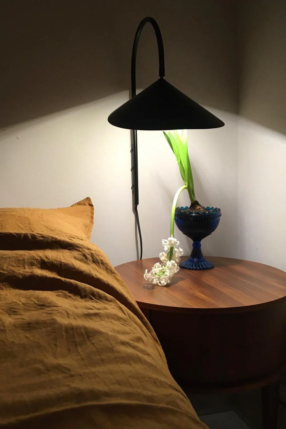 Arum Creative Wall Lamp - Image 38