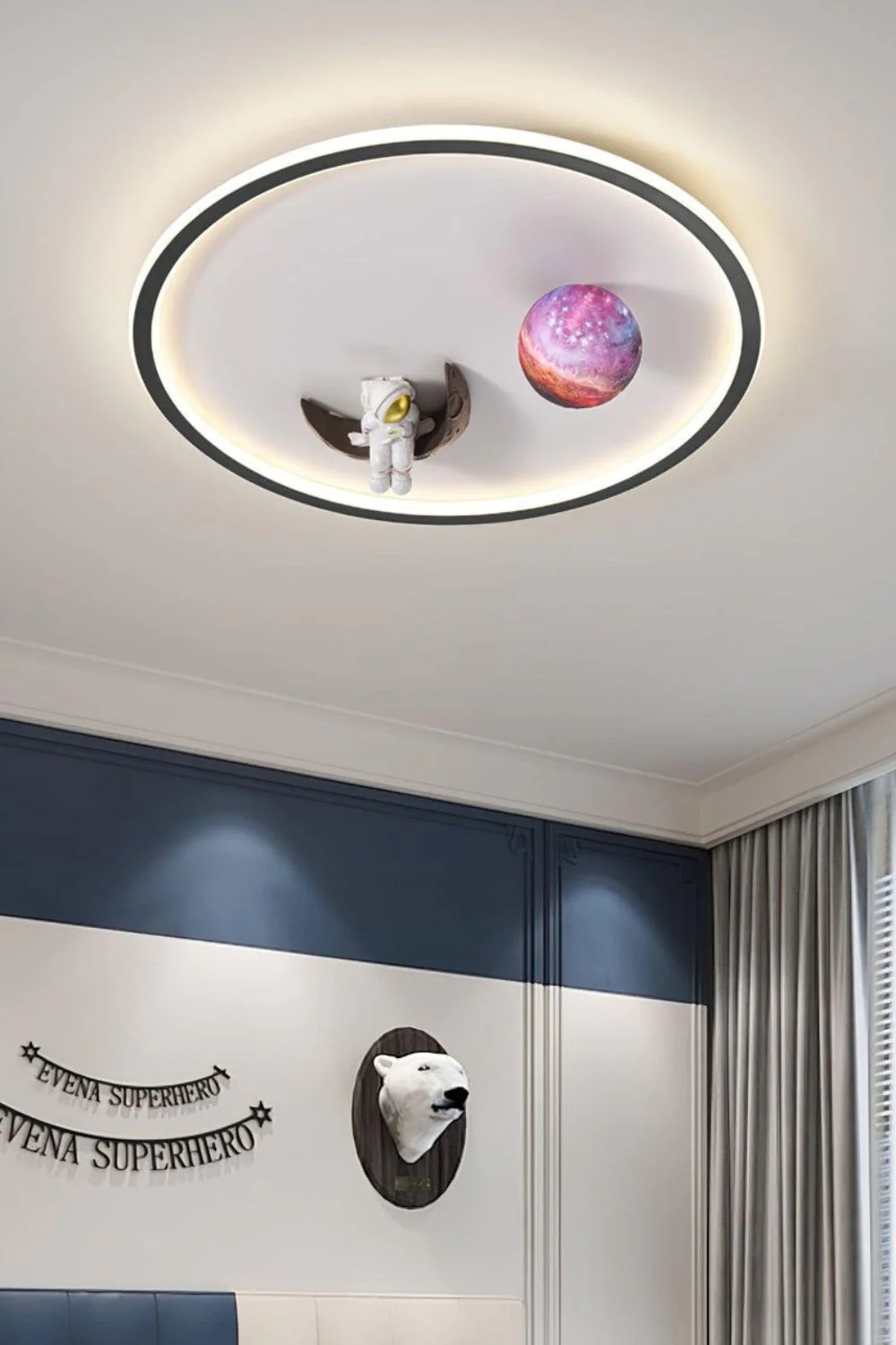 Astronaut Ceiling Lamp - Image 18