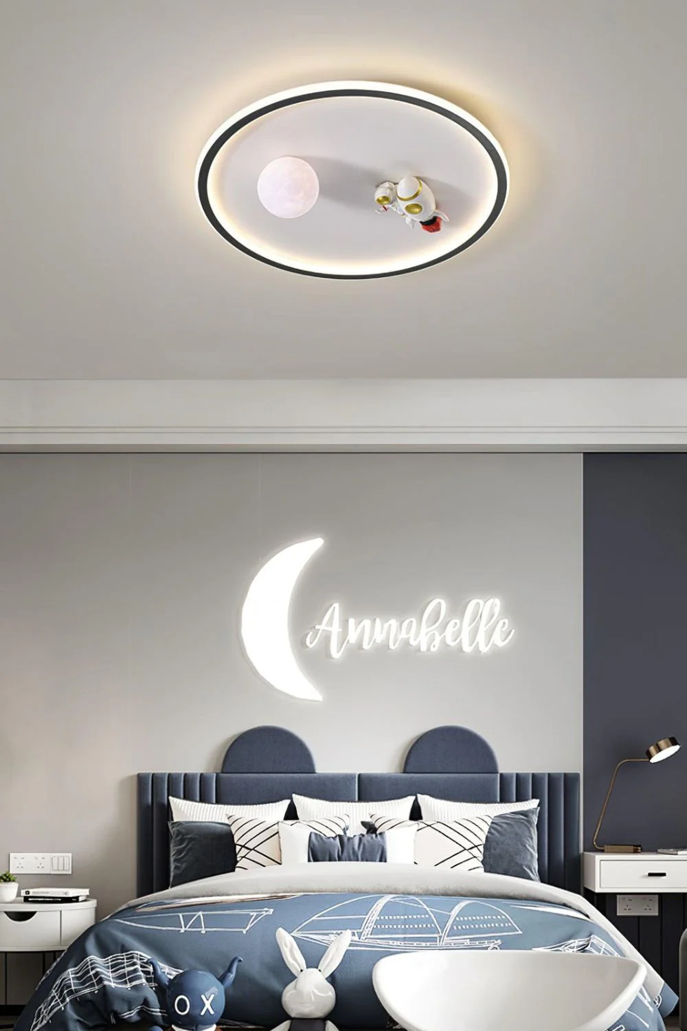 Astronaut Ceiling Lamp - Image 7