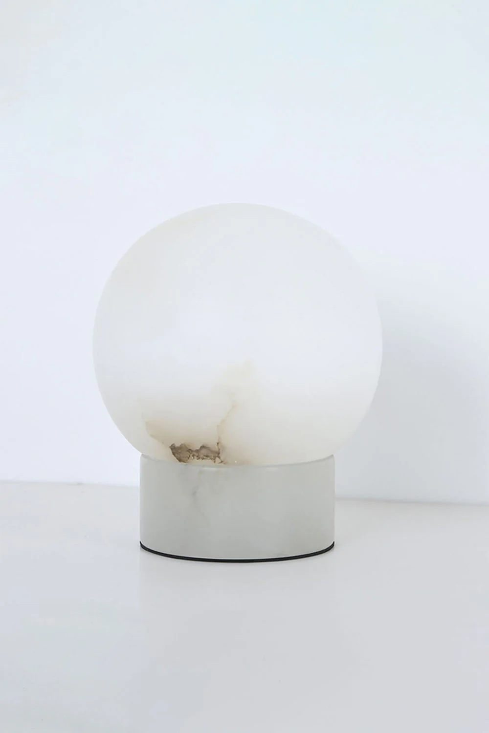 Athena Table Lamp - Image 17