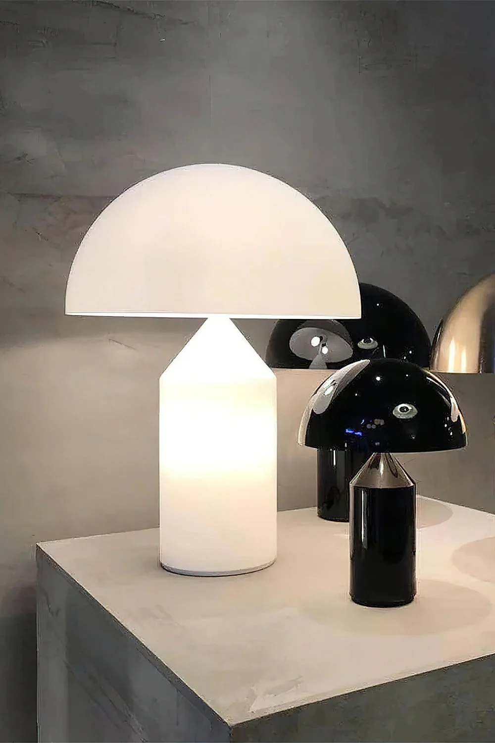 Atollo Alabaster Table Lamp - Image 2