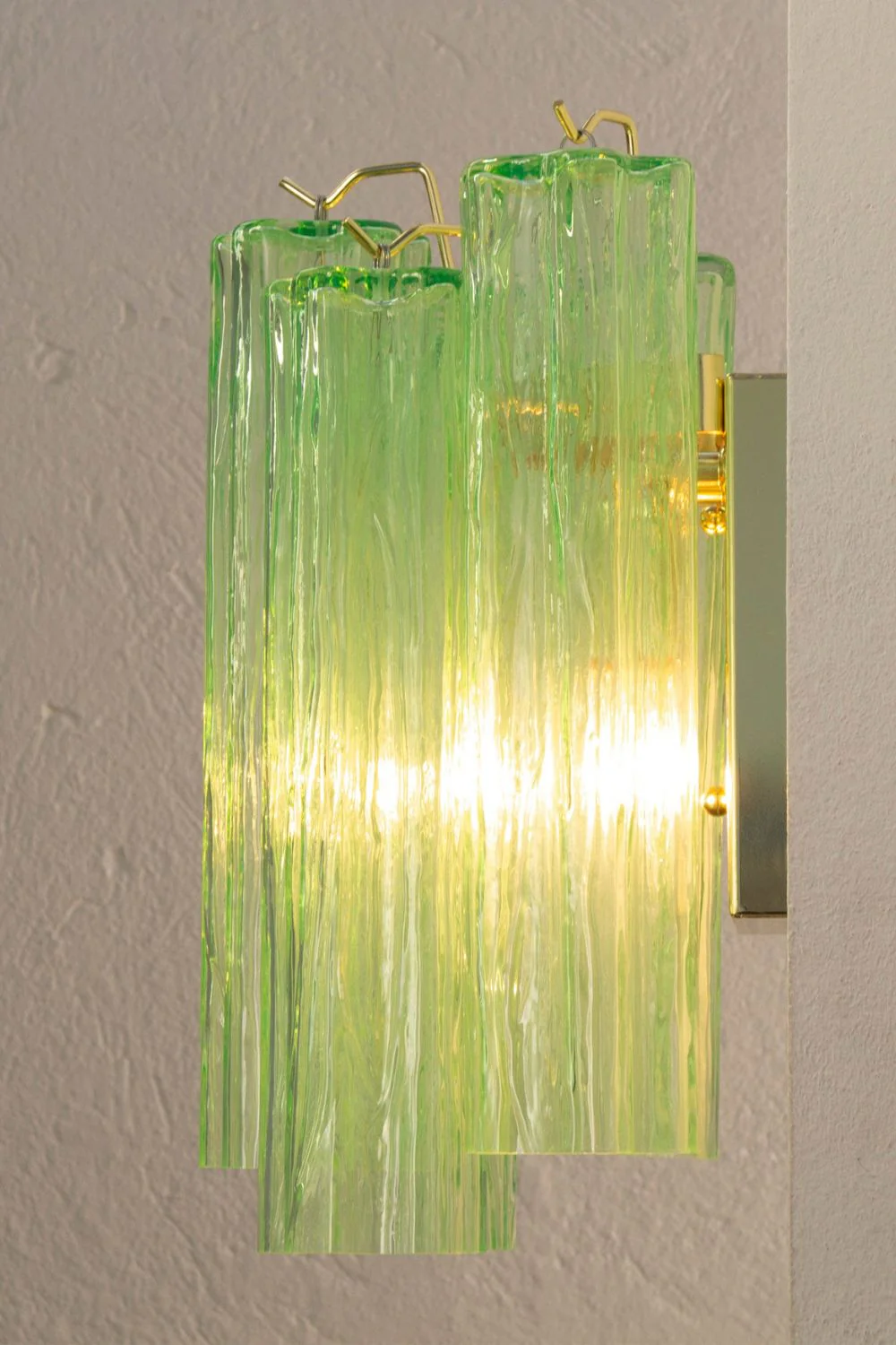 Bright Green Art Glass Wall Lamp - Image 7