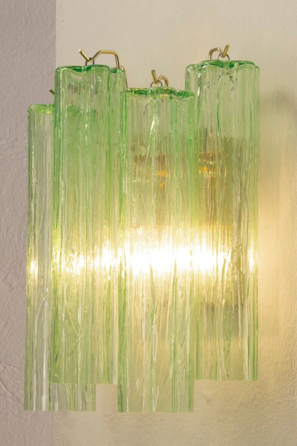 Bright Green Art Glass Wall Lamp - Image 9