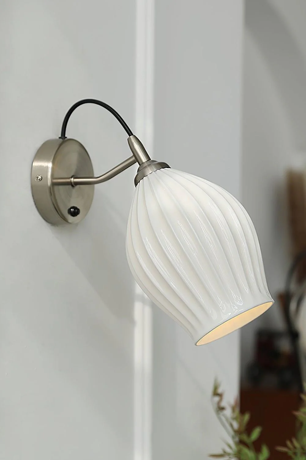 Ceramic Ribbed Wall light - Image 22