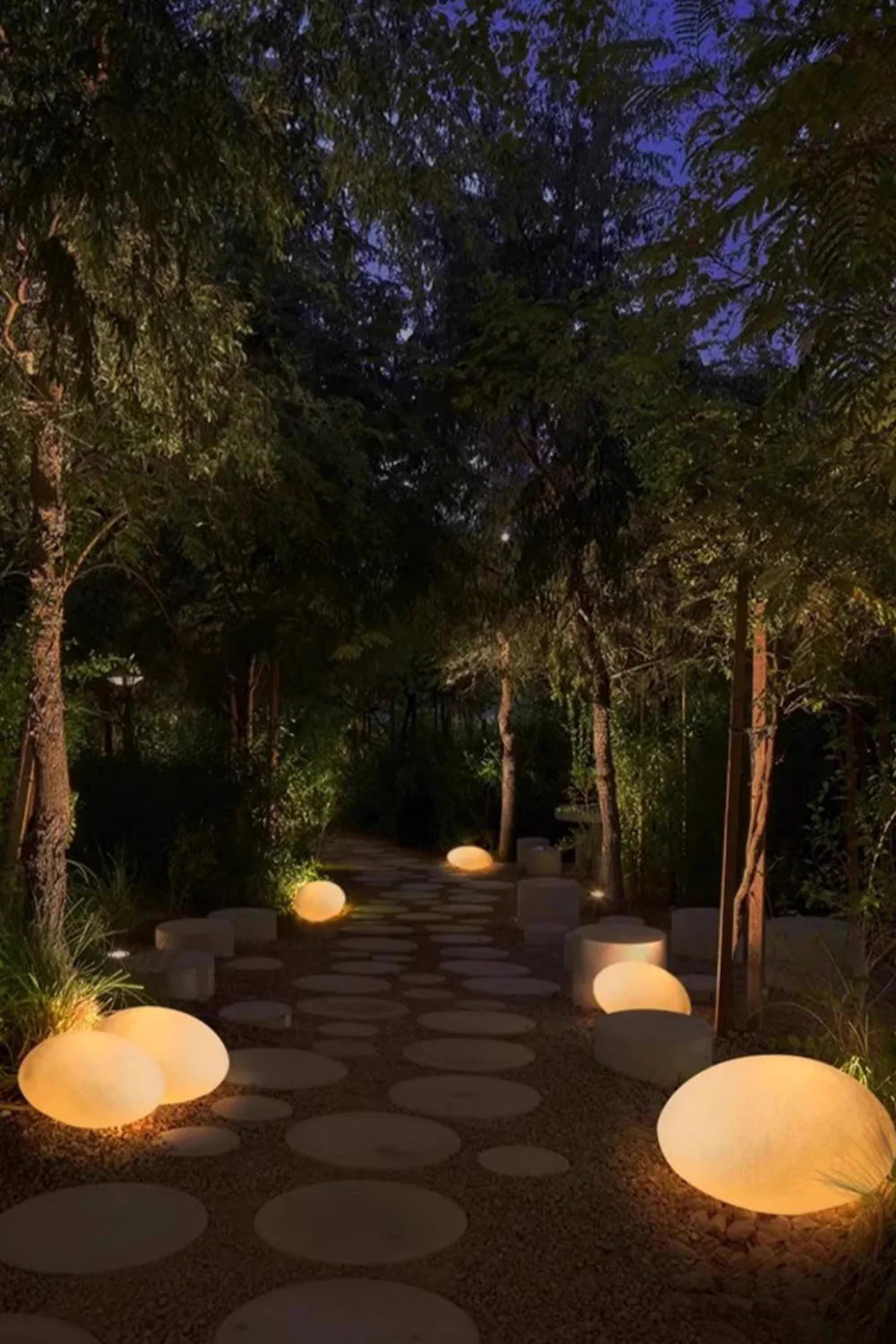 Cobblestone Outdoor Floor Lamp - Image 19
