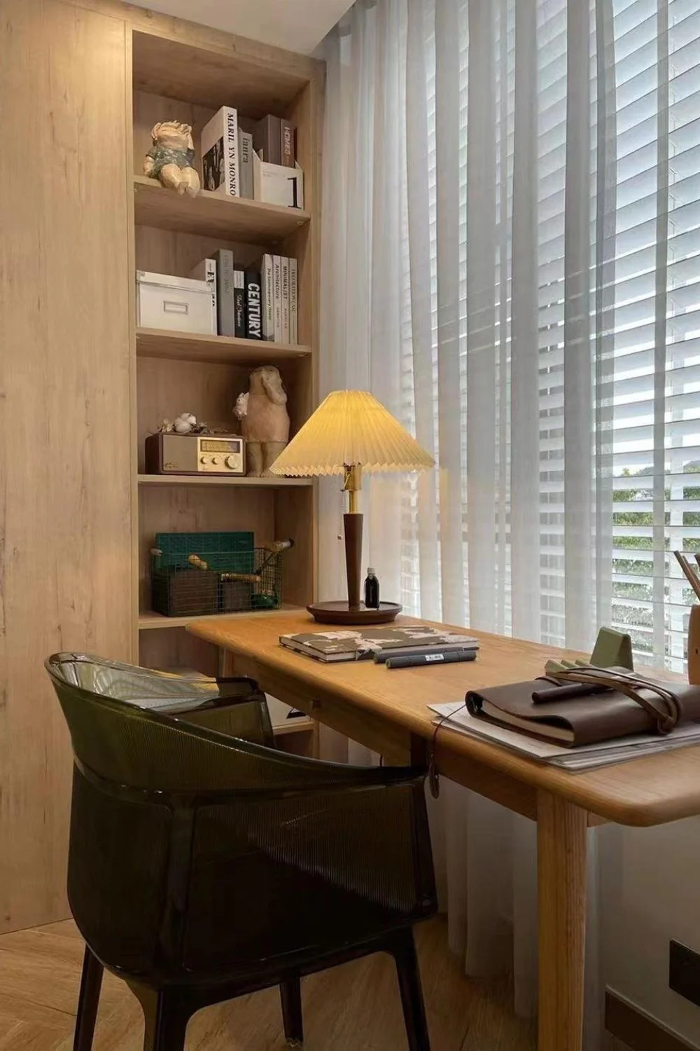 Cone Pleated Fabric Table Lamp - Image 26