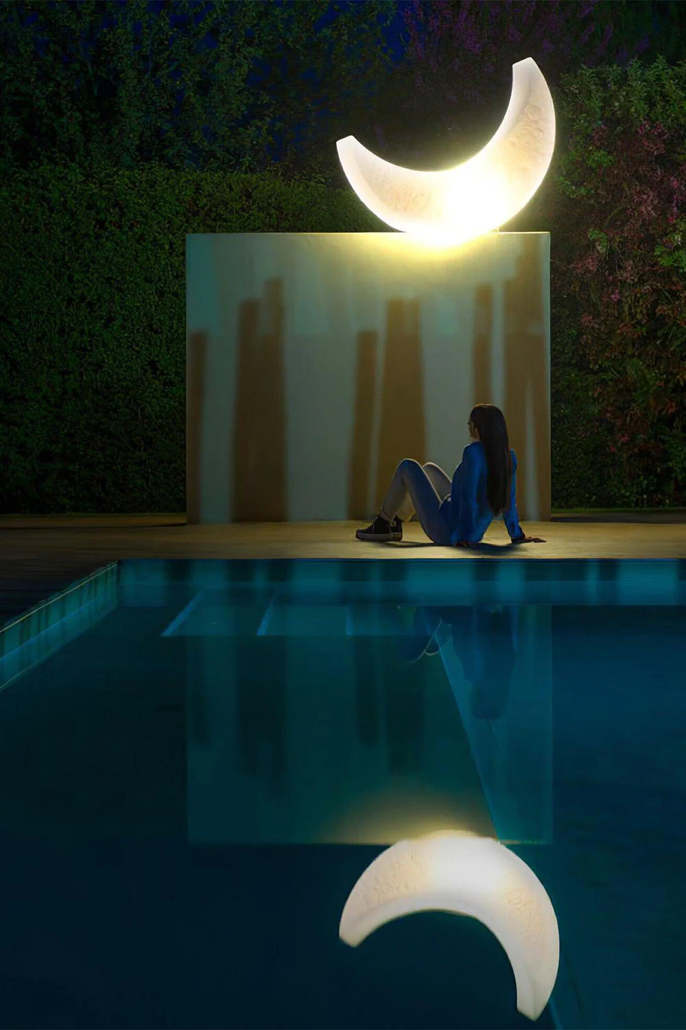 Curved Moon Floor Lamp - Image 8