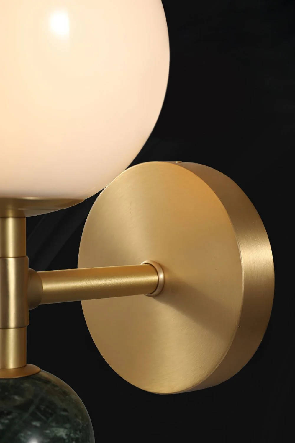 Dalt Wall Lamp - Image 15