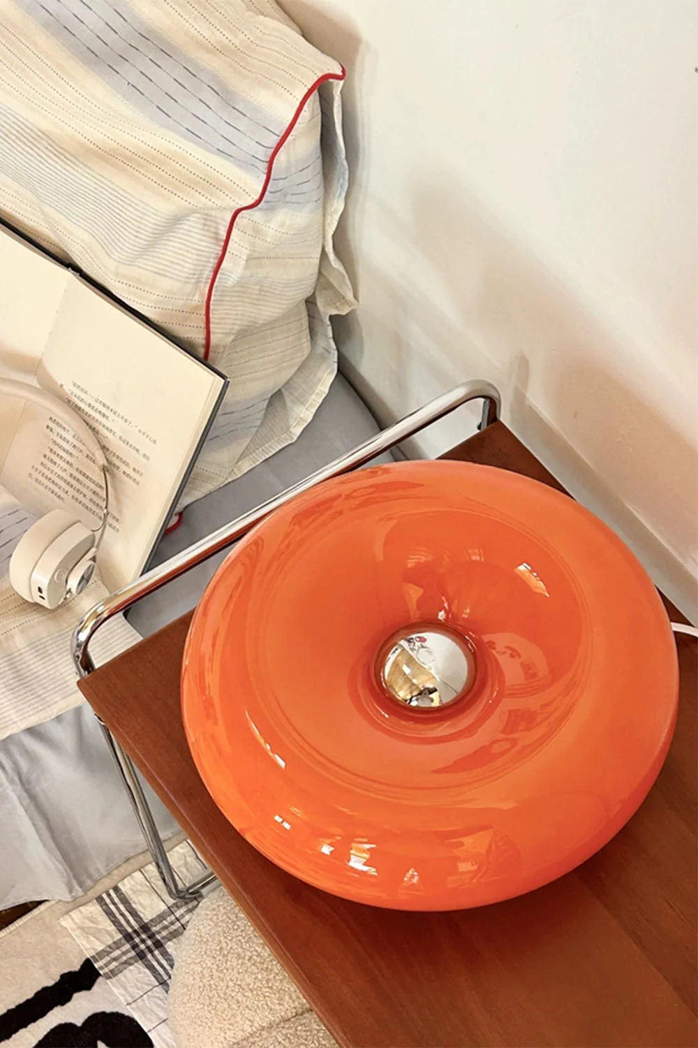 Donut Table Lamp - Image 2