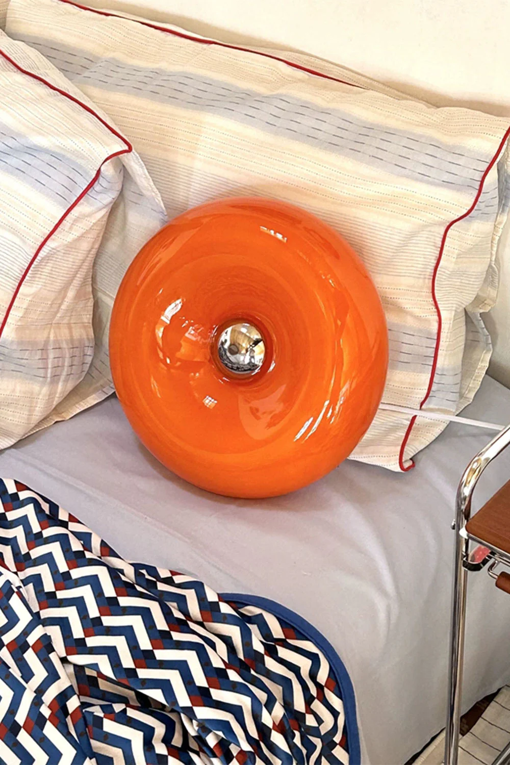 Donut Table Lamp - Image 9