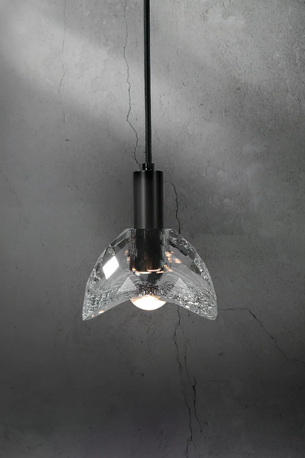 Ebbe Crystal Pendant Lamp - Image 6