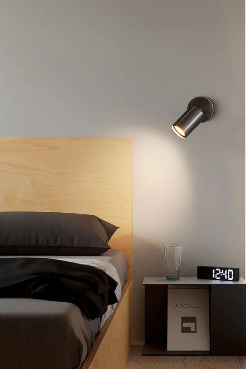 Eduard Wall Lamp - Image 9