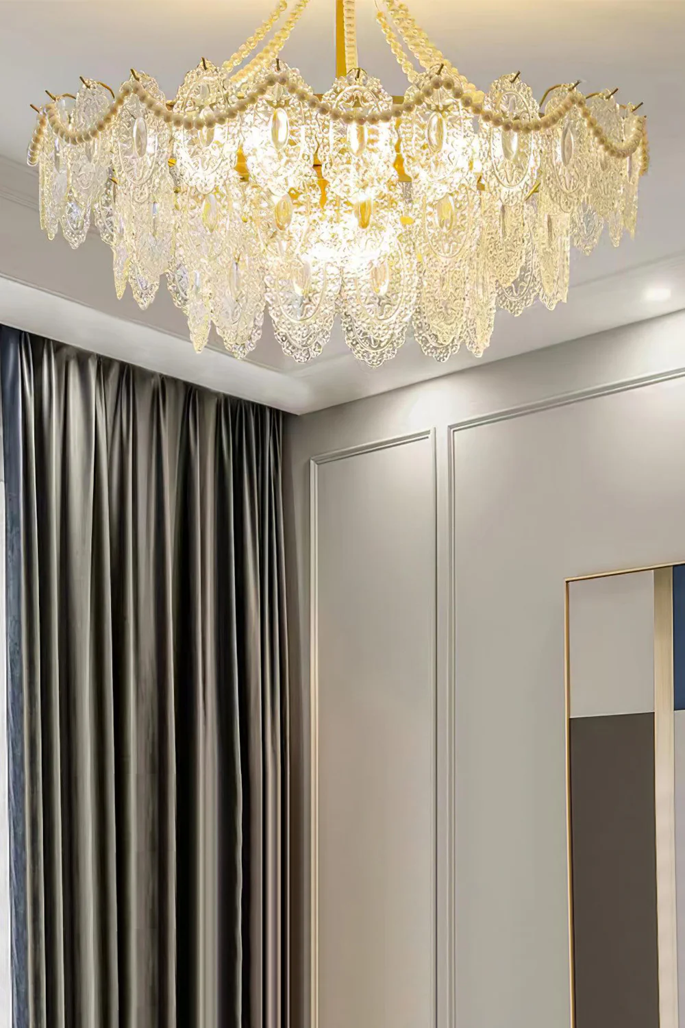 Embossed Pearls Glass Chandelier - Image 14