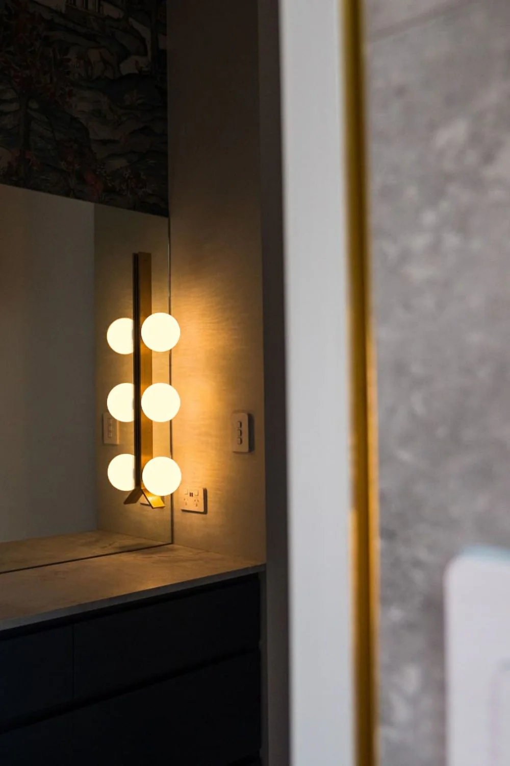Fizi Wall sconce - Image 4