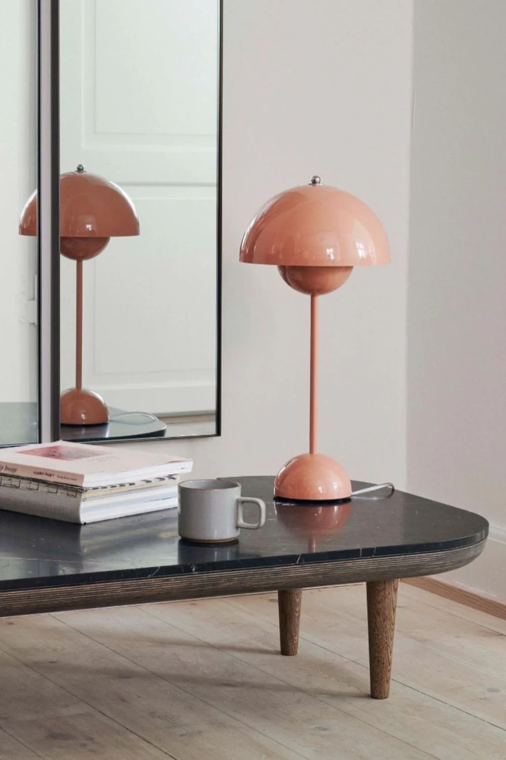 Semi-Circle Table Lamp - Image 6