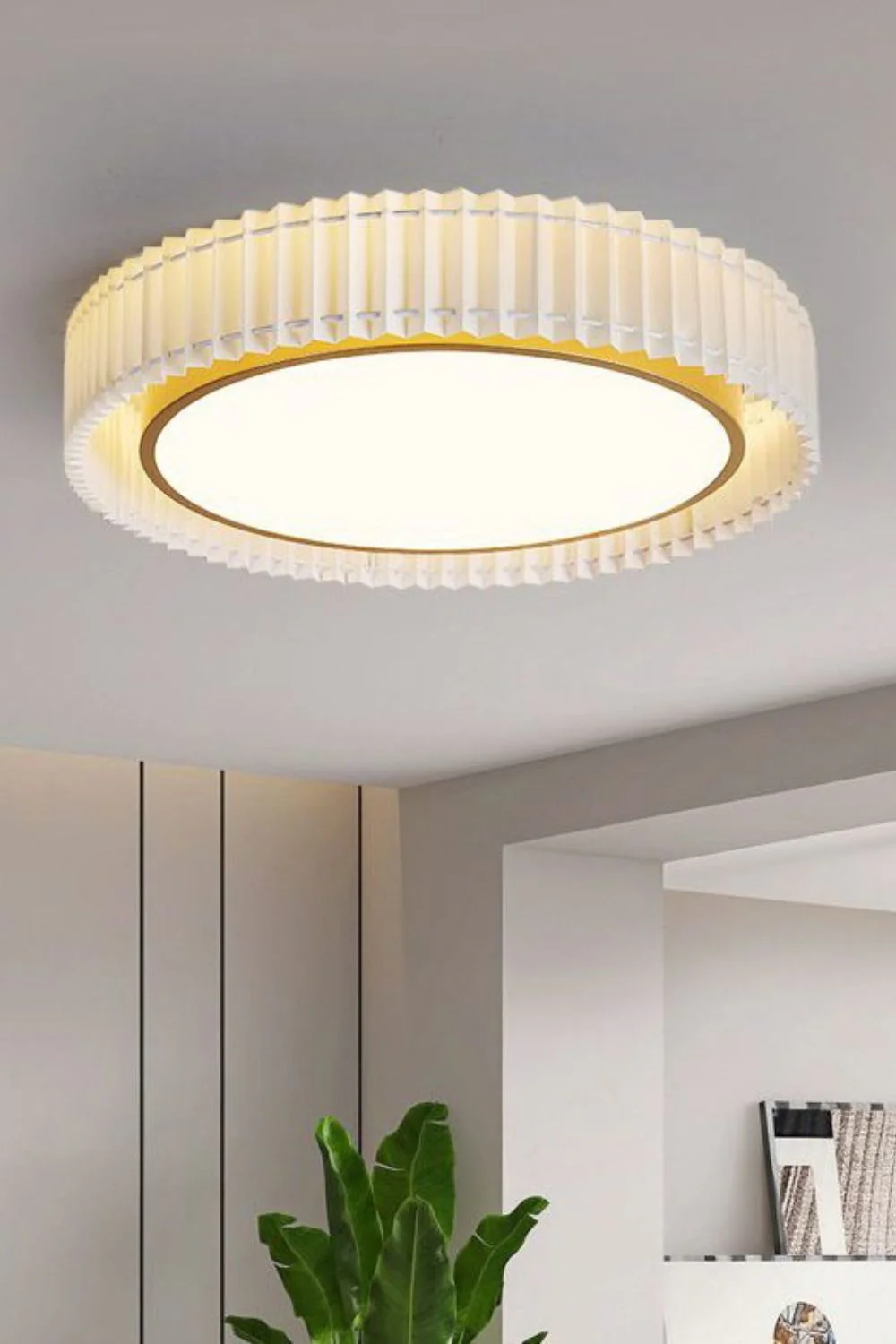 Round French Pastoral Pleated Fabric Ceiling Lamp - Image 15