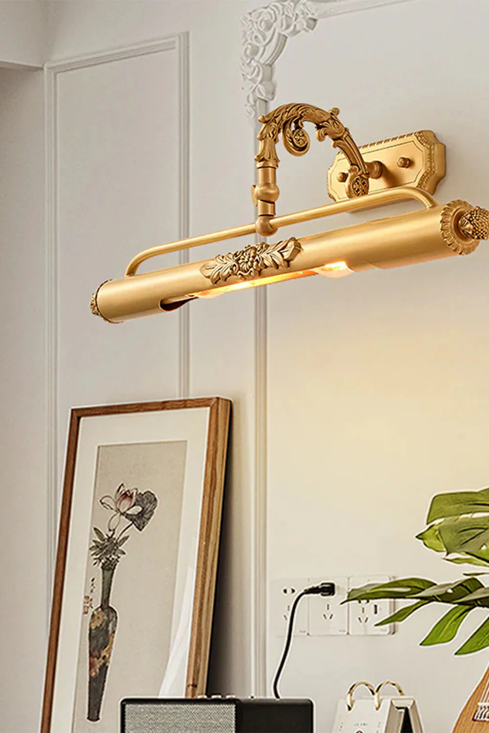 French Retro Cylindrical Copper Wall Lamp - Image 2