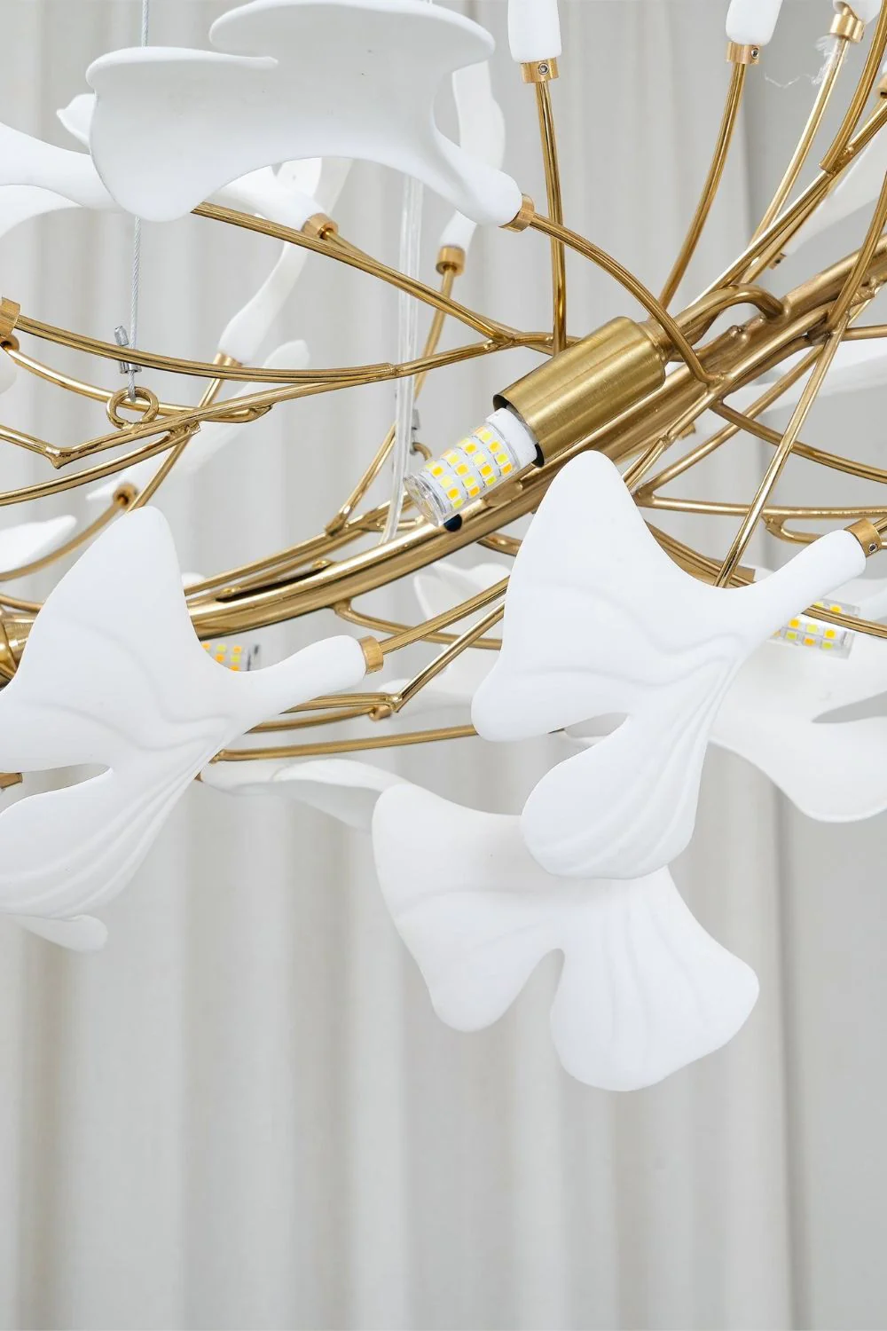 Cermaic Leaf Gingko Chandelier B - Image 8