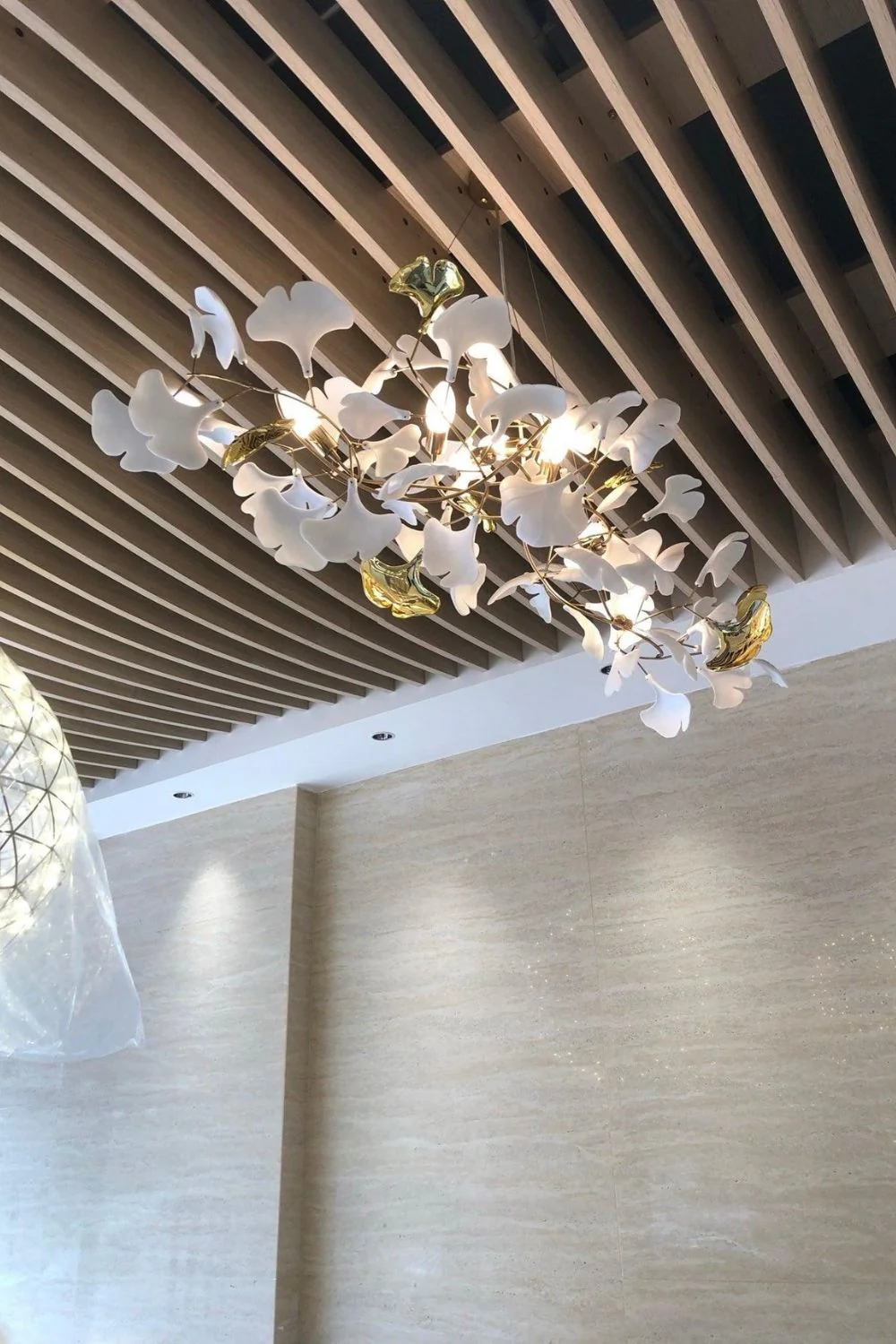 Cermaic Leaf Gingko Chandelier N - Image 23