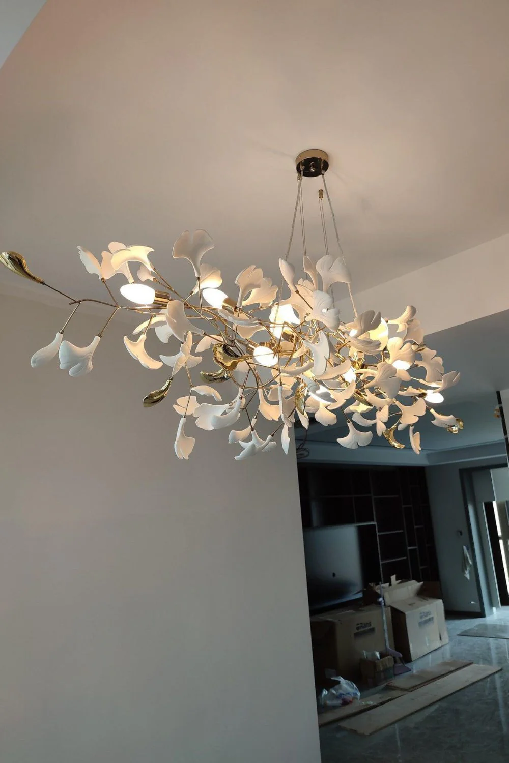 Cermaic Leaf Gingko Chandelier S - Image 7