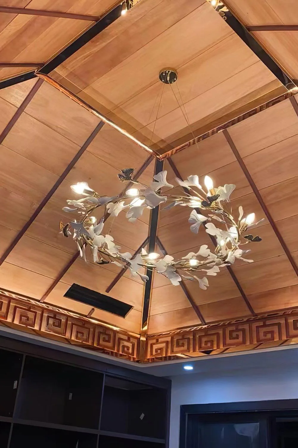 Cermaic Leaf Gingko Chandelier U - Image 16