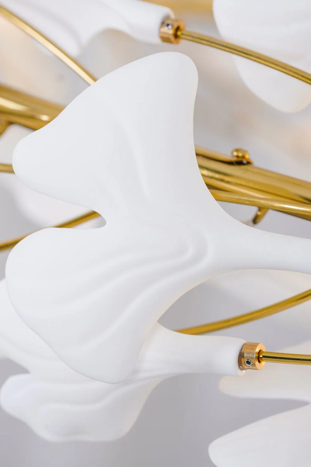 Cermaic Leaf Gingko Chandelier U - Image 25