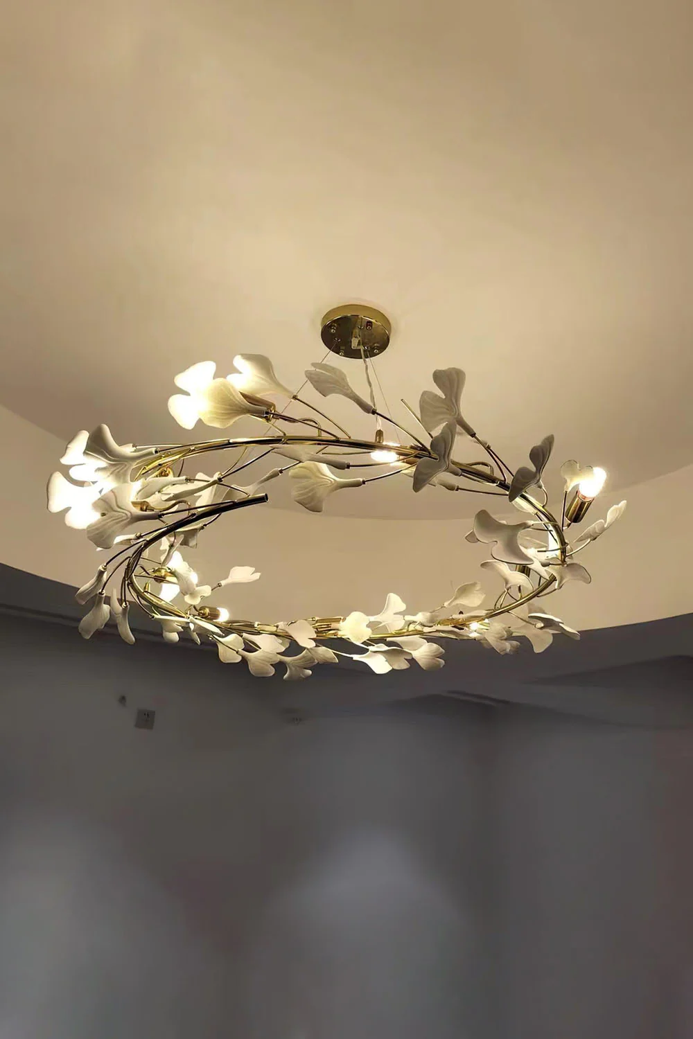 Cermaic Leaf Gingko Chandelier U - Image 38