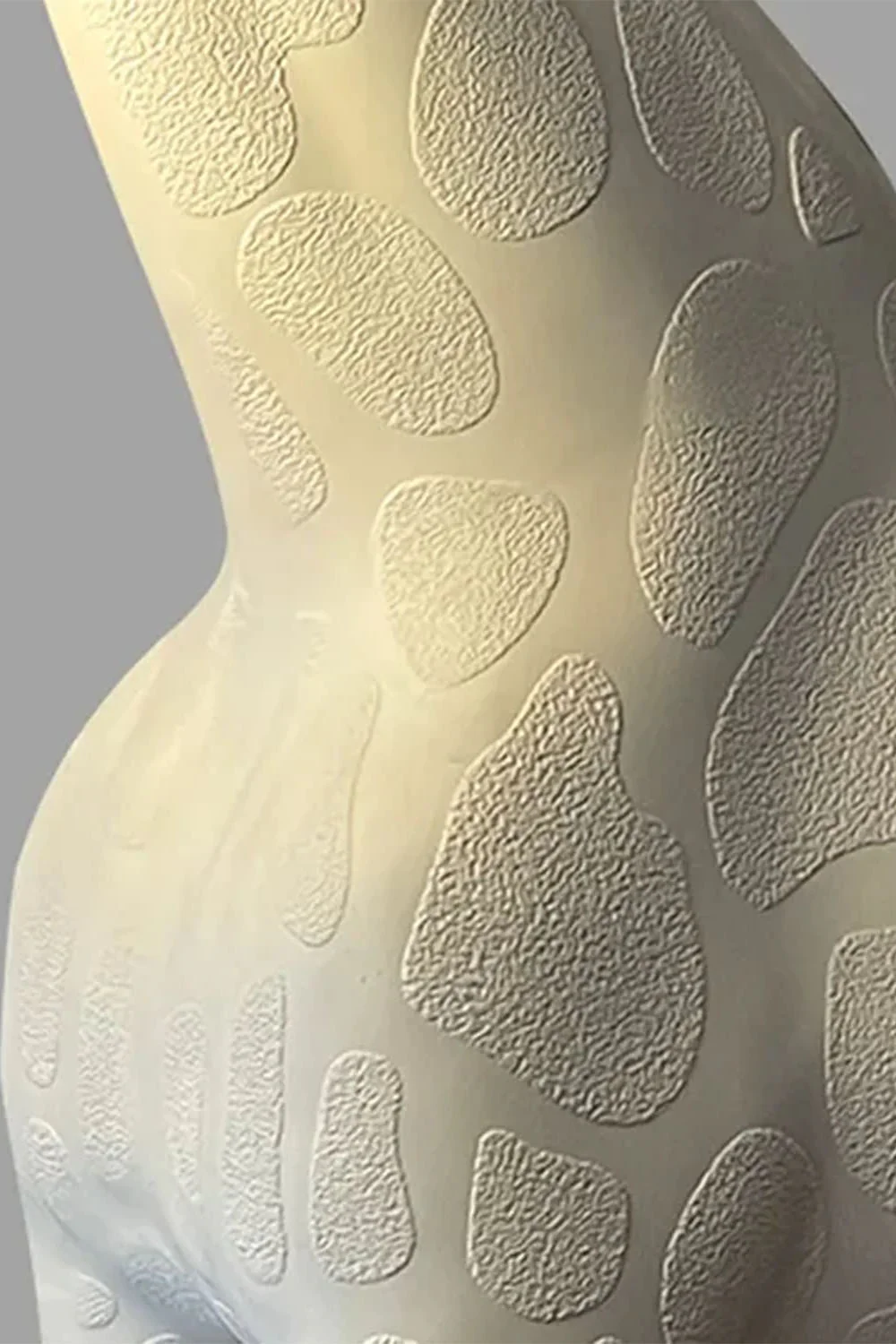 Giraffe Sculpture Floor Lamp - Image 17