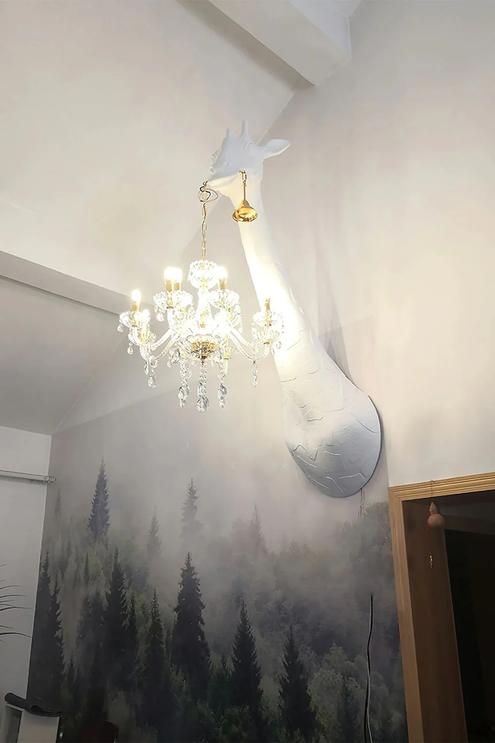 Giraffe Sculpture Wall Lamp - Image 6