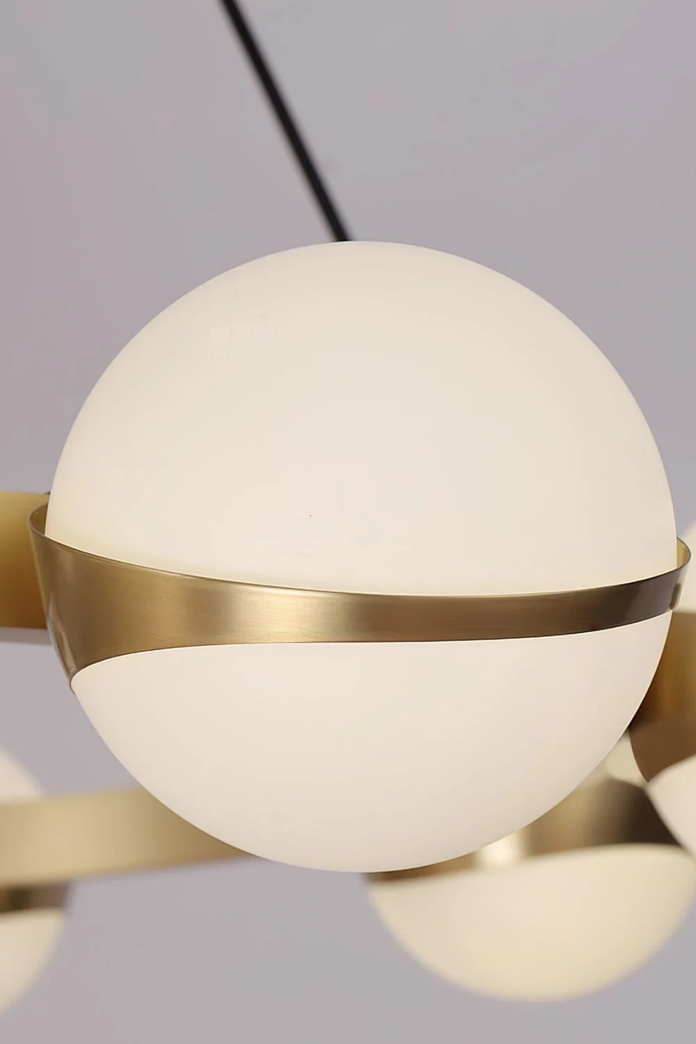 Grand Lustre Chandelier - Image 17