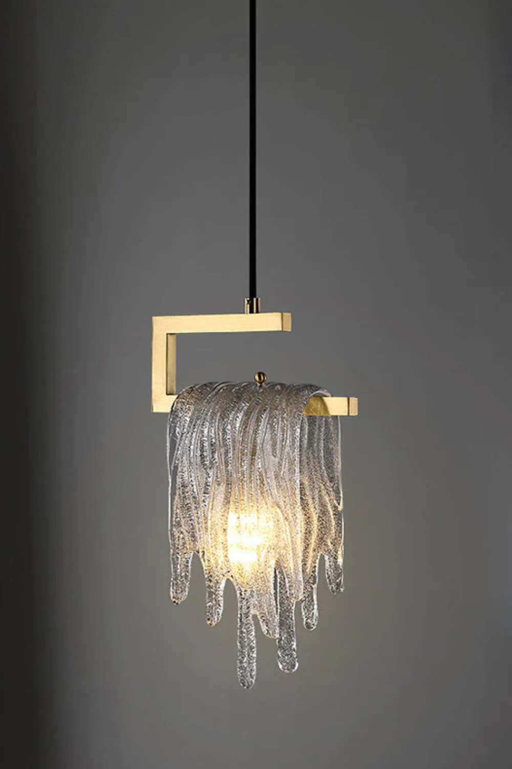 Icicle Shape Pendant Lamp - Image 3