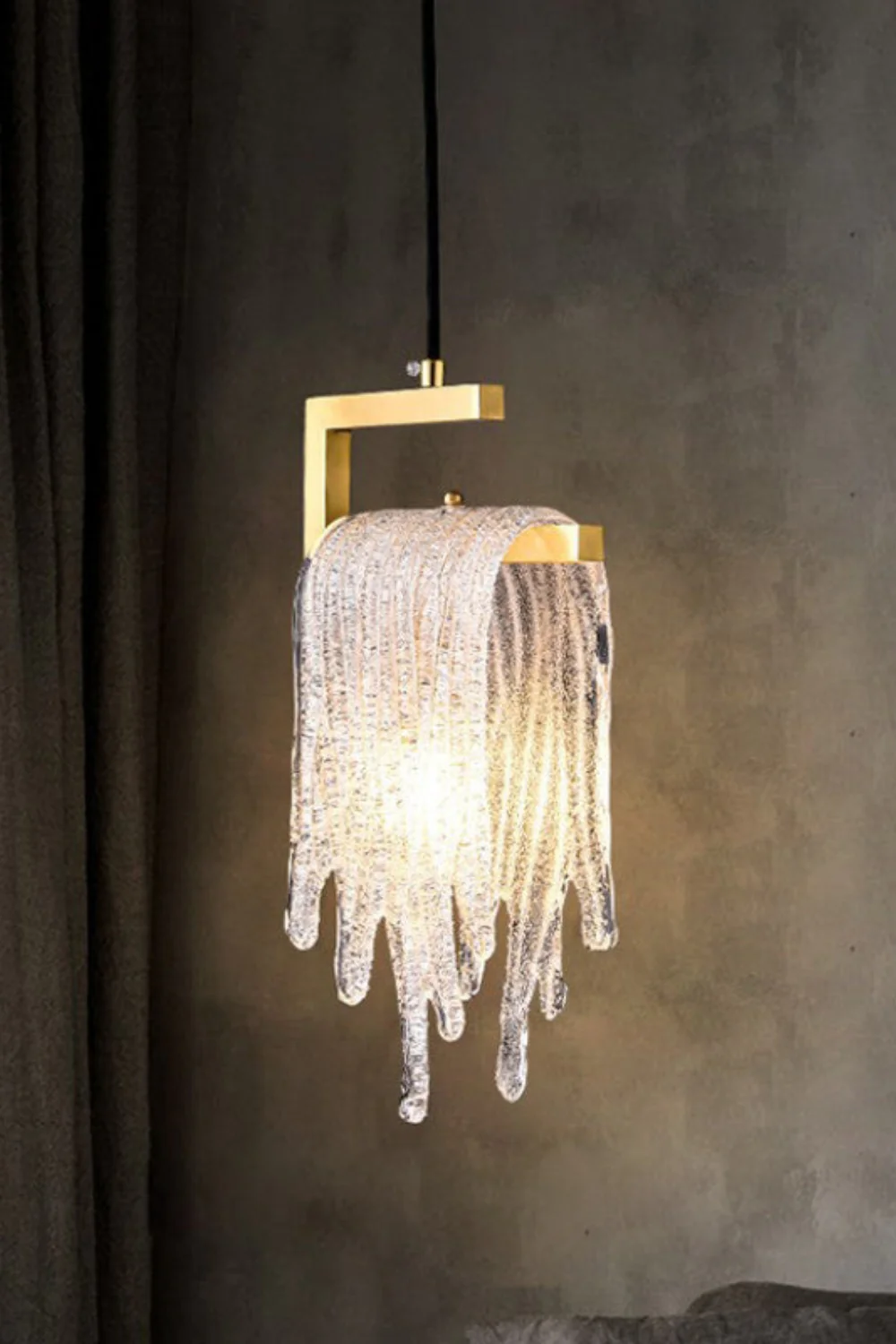 Icicle Shape Pendant Lamp - Image 6