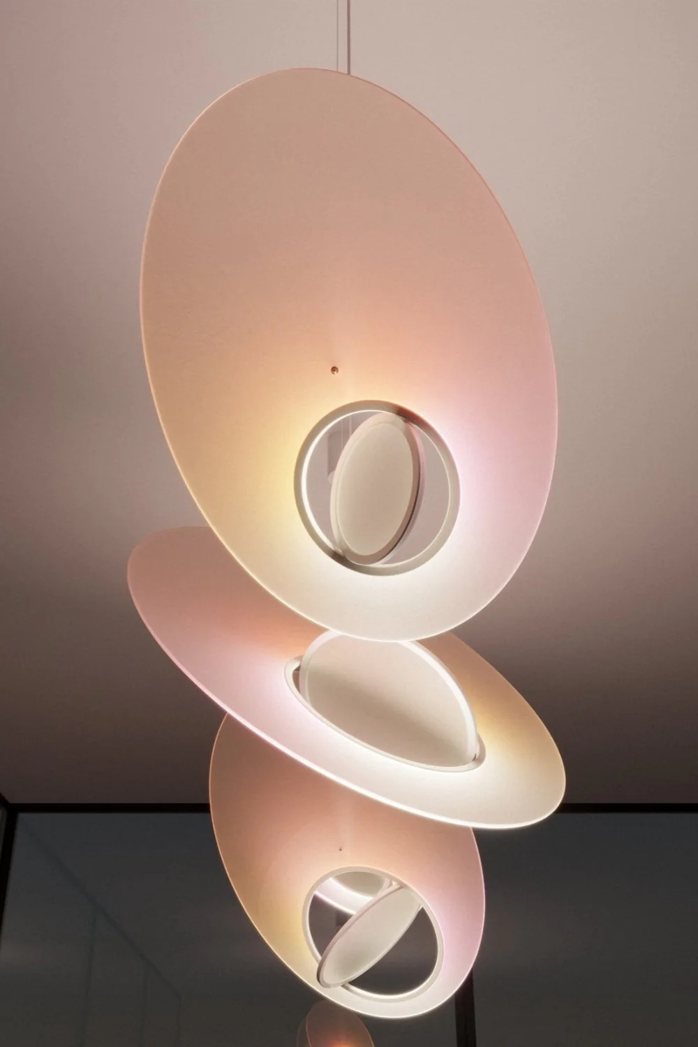 Introvert Extrovert Pendant lamp - Image 24