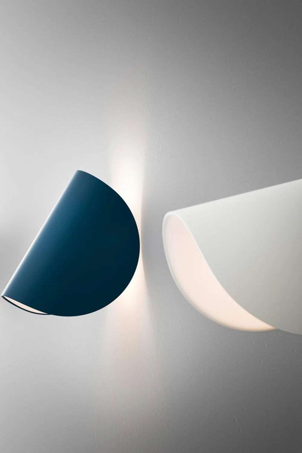IO Wall Lamp - Image 11