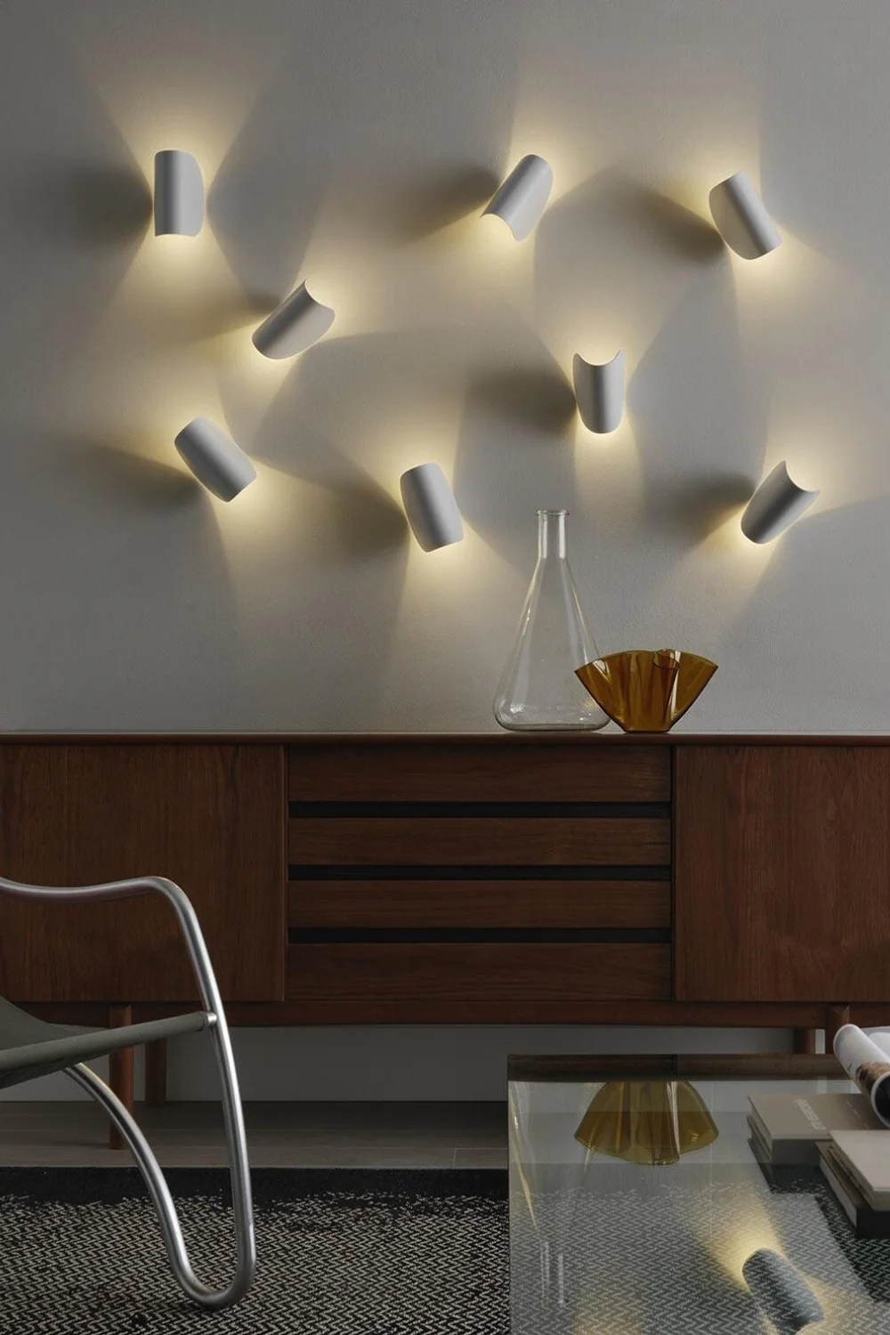 IO Wall Lamp - Image 3