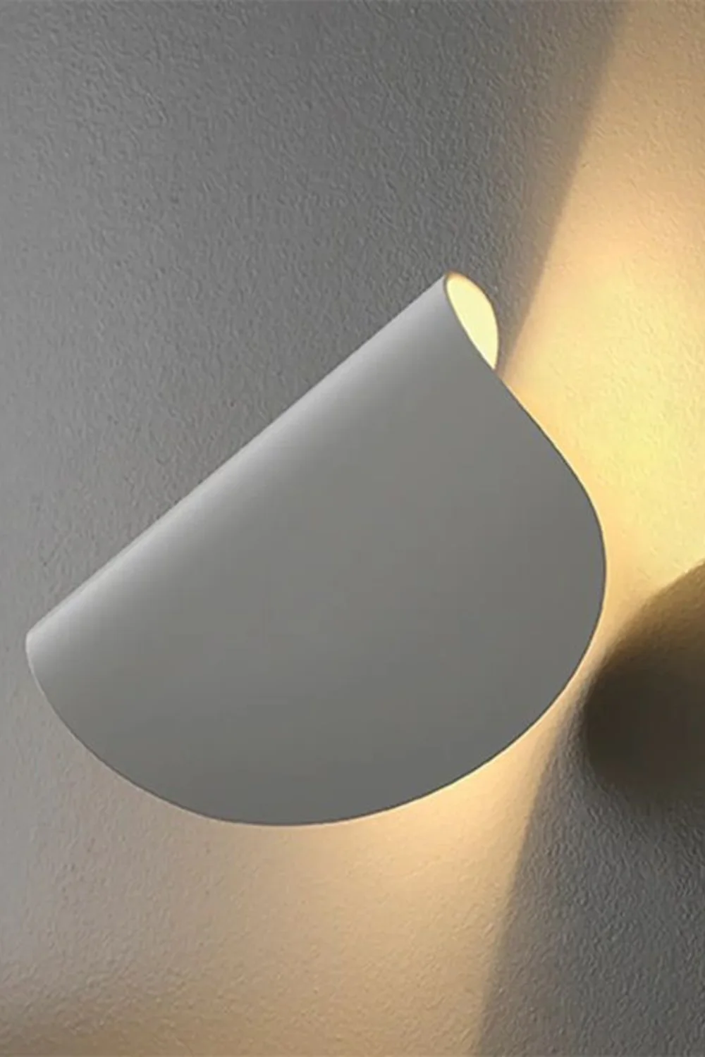 IO Wall Lamp - Image 9