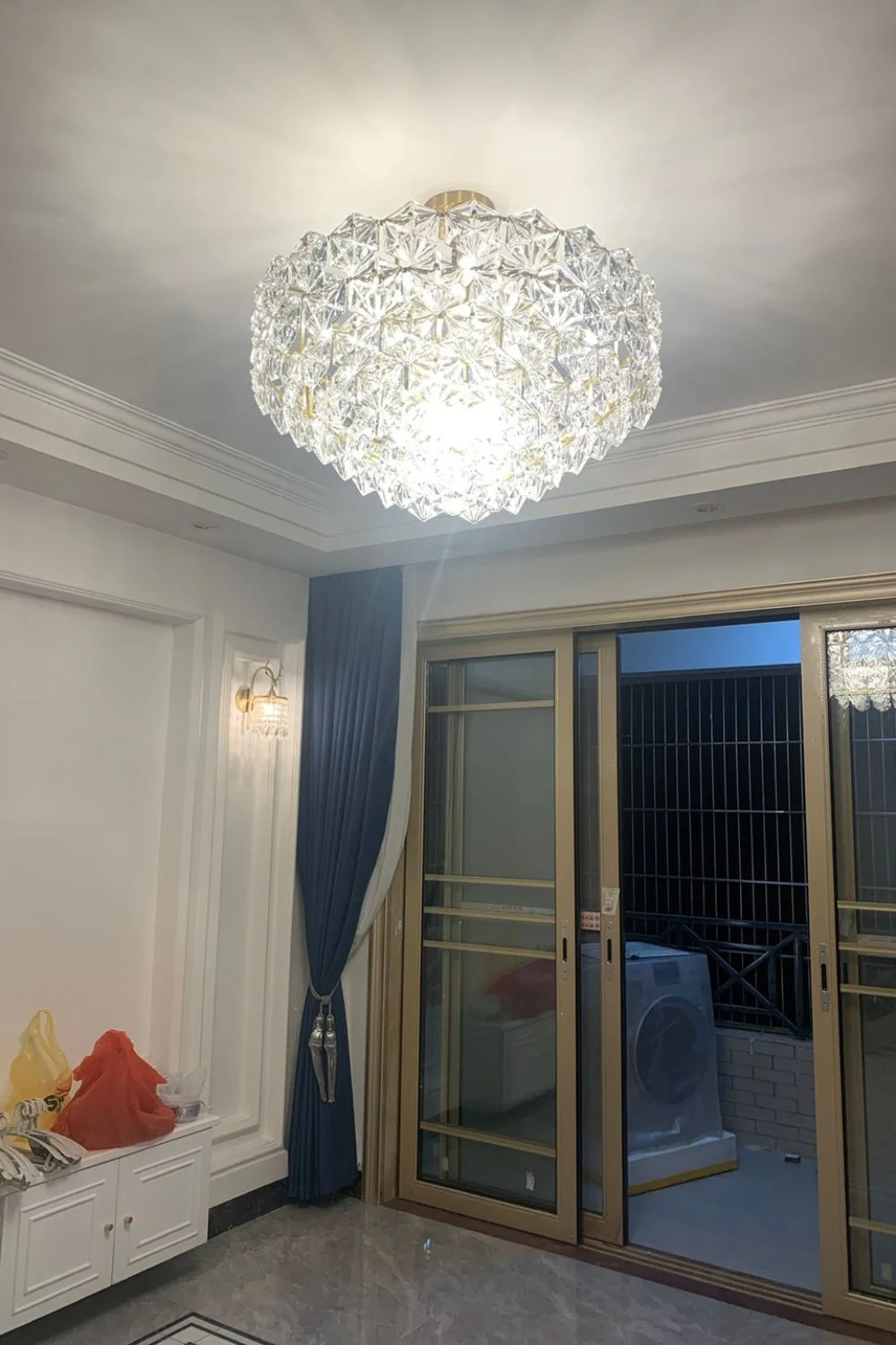 Kinkeldey Crystal Prism Chandelier - Image 17