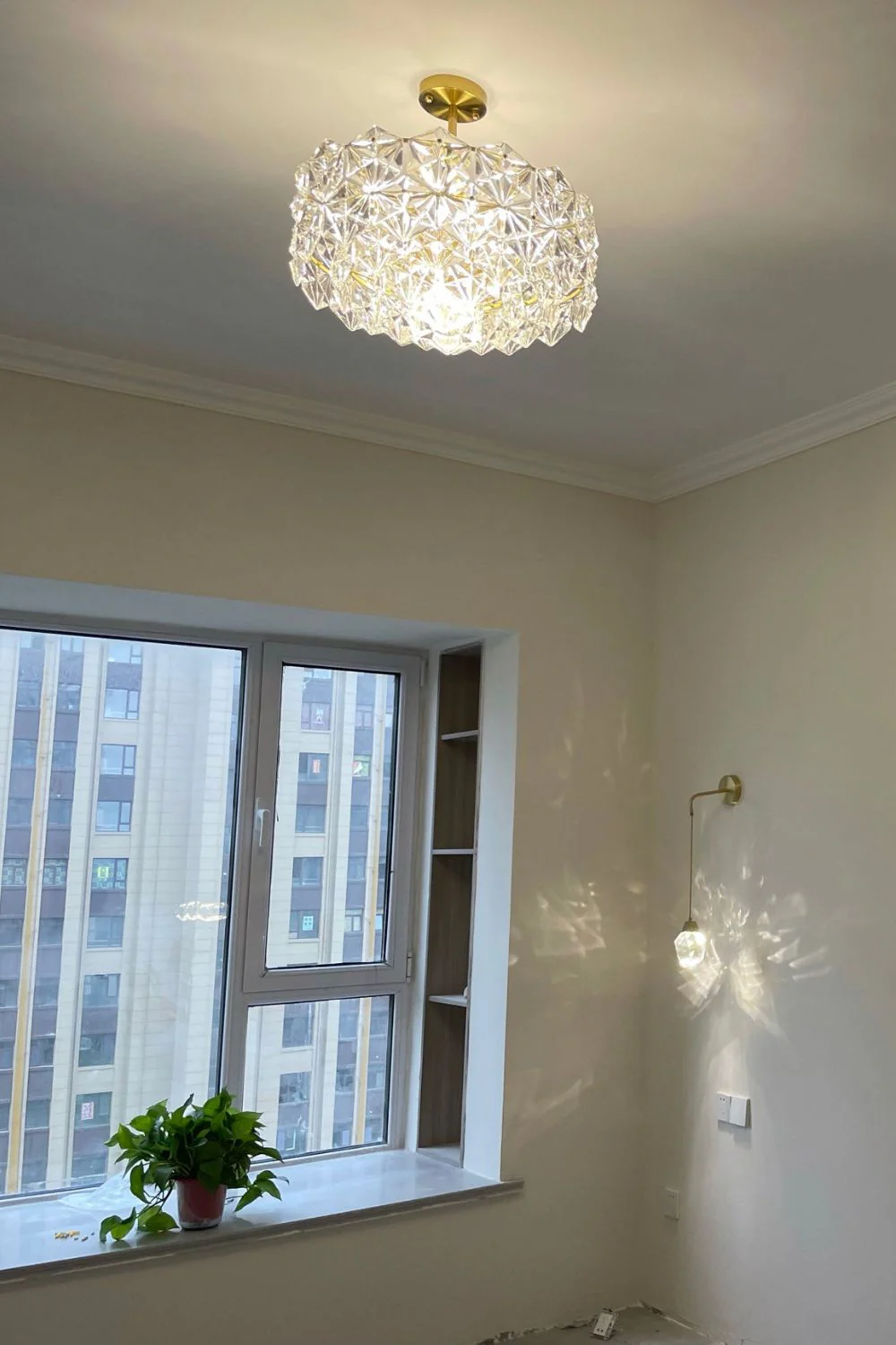 Kinkeldey Crystal Prism Chandelier - Image 20